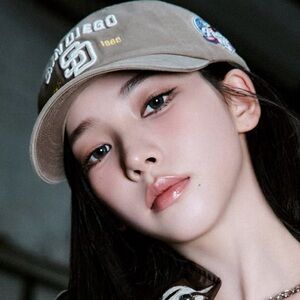 MLB Tan Embroidered Baseball Cap with Excellent Condition